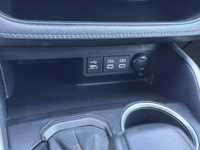 Used 2023 Toyota Highlander L FWD image 30