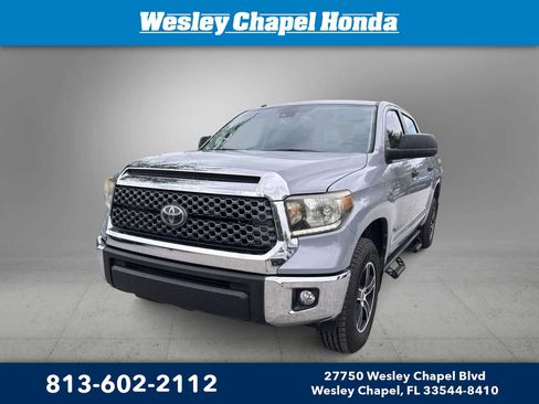 Used 2019 Toyota Tundra SR5 w/ SR5 Upgrade Package AWD/4WD image 1