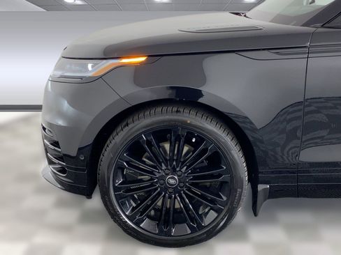 Used 2026 Land Rover Range Rover Velar Dynamic SE AWD/4WD image 11