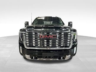 Used 2025 GMC Sierra 2500 Denali w/ Technology Package AWD/4WD video 2