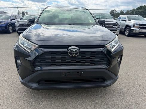 Used 2019 Toyota RAV4 XLE w/ Convenience Package AWD/4WD image 7