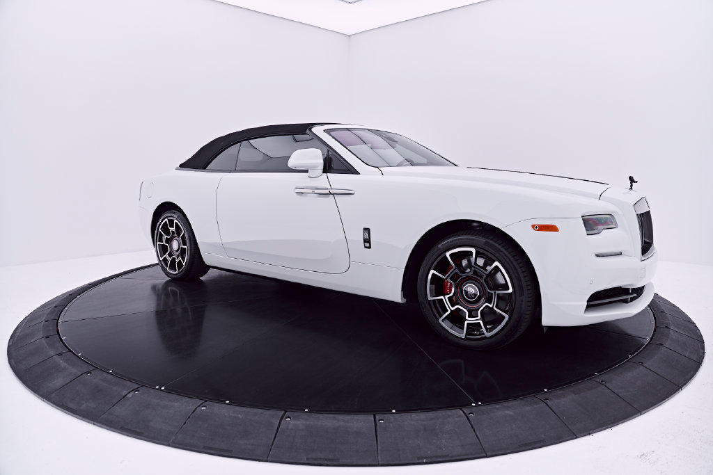 Used 2020 Rolls-Royce Dawn RWD image 18