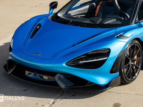Used 2022 McLaren 765LT RWD image 6