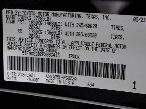 Used 2023 Toyota Tundra Platinum w/ Advanced Package image 48