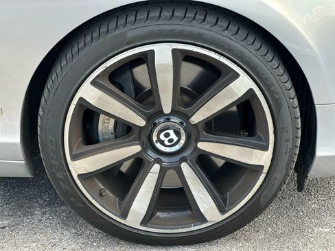 Used 2013 Bentley Continental GT image 32
