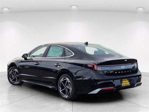 New 2025 Hyundai Sonata SEL image 5