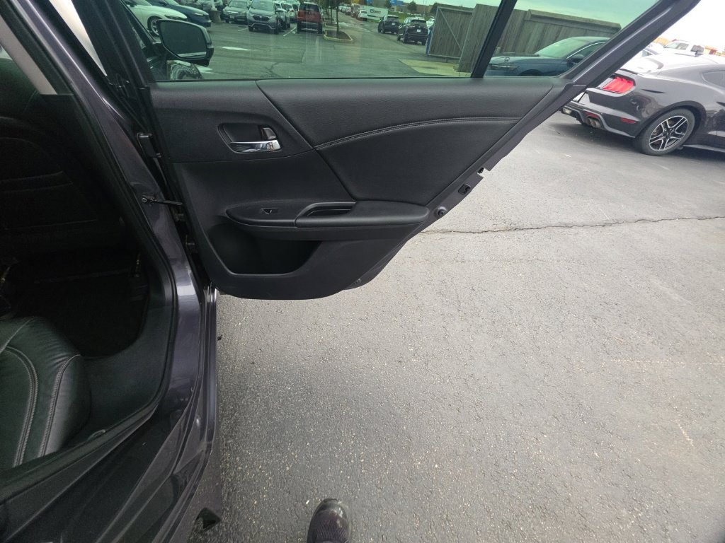 Used 2014 Honda Accord EX-L image 29