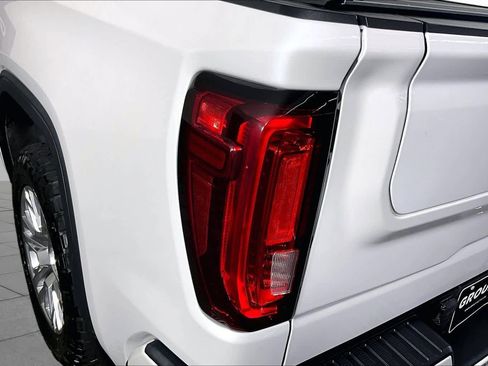 Used 2023 GMC Sierra 1500 Denali w/ Technology Package AWD/4WD image 28