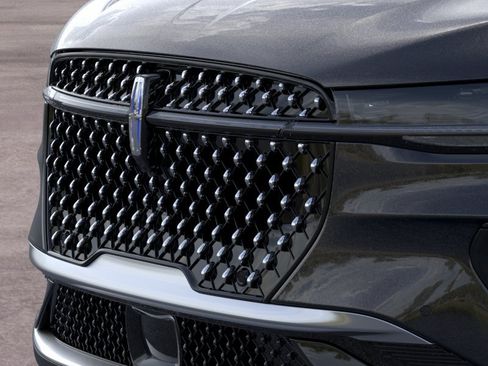 New 2026 Lincoln Nautilus Premier AWD/4WD image 41