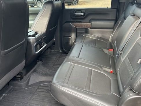 Used 2020 GMC Sierra 2500 Denali w/ Denali Ultimate Package image 16