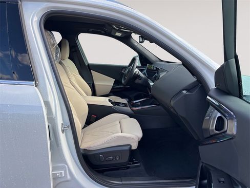 New 2026 BMW X3 xDrive30 image 15