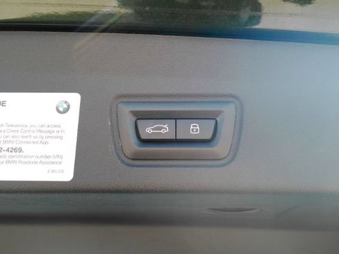 Used 2023 BMW i4 eDrive35 w/ Premium Package RWD image 29