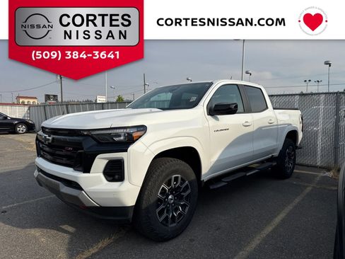 Used 2024 Chevrolet Colorado Z71 w/ Z71 Convenience Package 2 AWD/4WD image 1