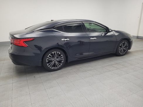 Used 2017 Nissan Maxima Platinum FWD image 10