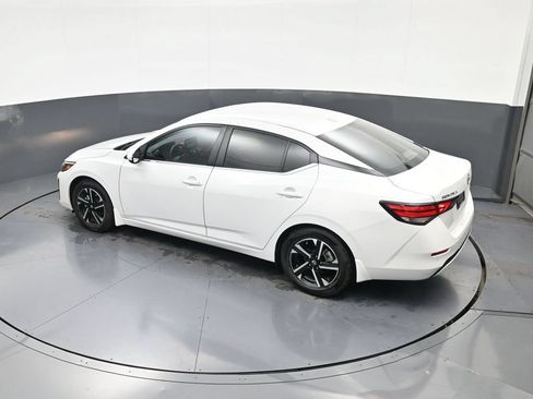 Used 2025 Nissan Sentra SV w/ Trunk Package FWD image 31