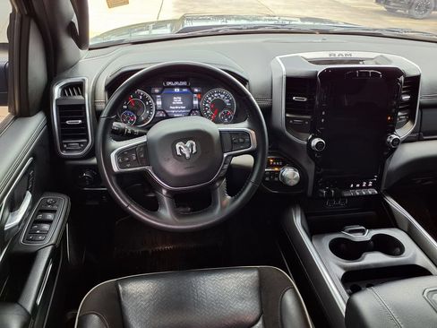 Used 2023 RAM 1500 Laramie AWD/4WD image 15