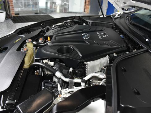 Used 2019 INFINITI Q50 Luxe w/ Essential Package (3.0T Luxe) image 18