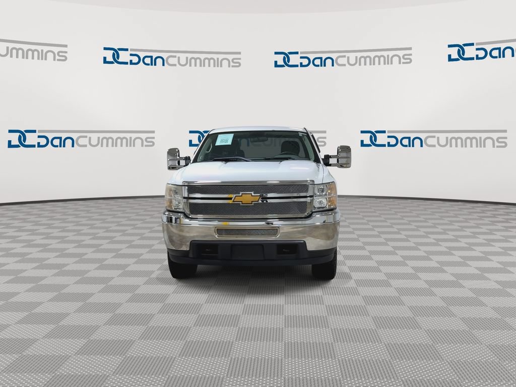 Used 2013 Chevrolet Silverado 2500 W/T AWD/4WD image 3