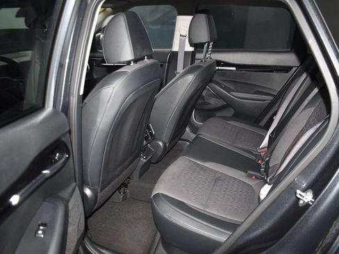 Used 2025 Kia Seltos S FWD image 29