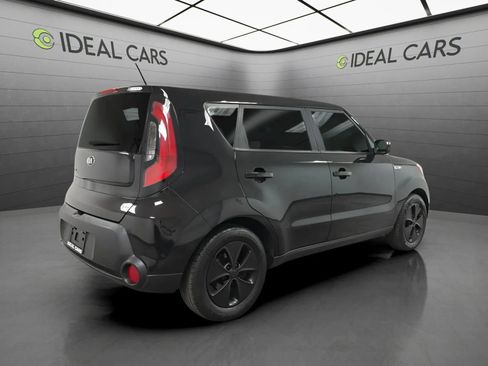 Used 2016 Kia Soul FWD image 5