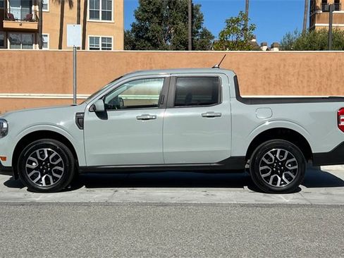 Used 2022 Ford Maverick Lariat image 7