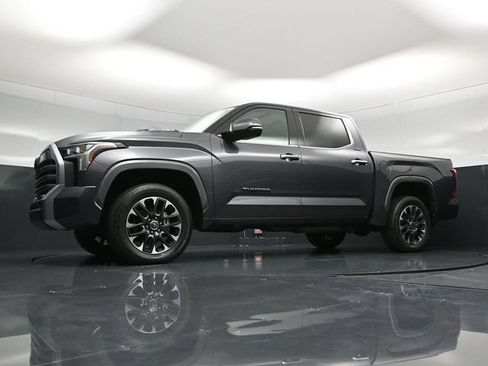 Used 2023 Toyota Tundra Limited AWD/4WD image 60
