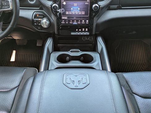 Used 2023 RAM 1500 Laramie AWD/4WD image 19