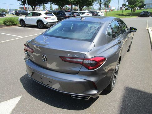 Certified 2025 Acura TLX w/ Technology Package image 5