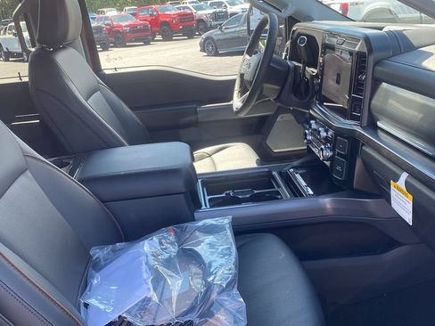 New 2027 Ford F250 Lariat w/ Black Appearance Package AWD/4WD image 12