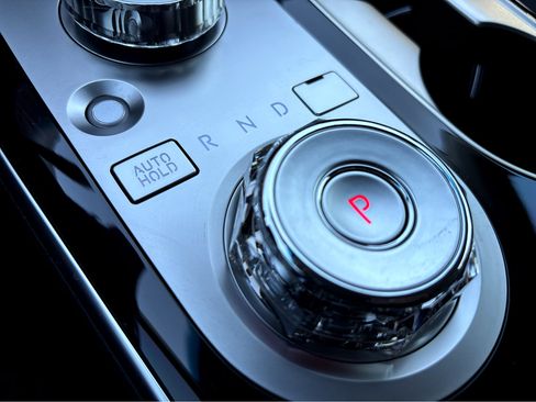 New 2026 Genesis GV70 2.5T image 23