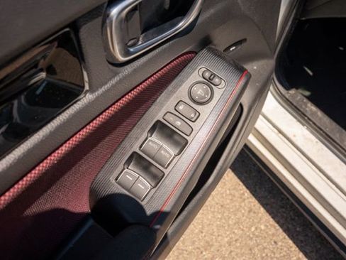 Used 2025 Honda Civic Si image 12