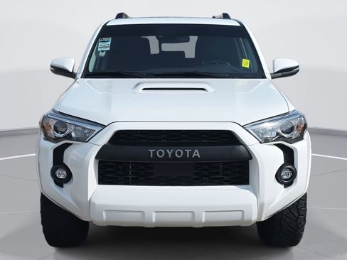 Used 2022 Toyota 4Runner TRD Off-Road Premium image 2