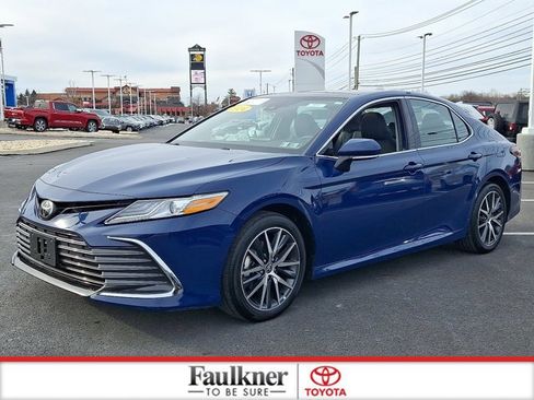 Certified 2024 Toyota Camry XLE image 3