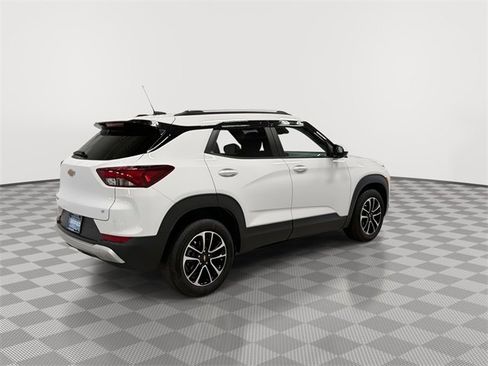 Certified 2024 Chevrolet TrailBlazer LT image 11