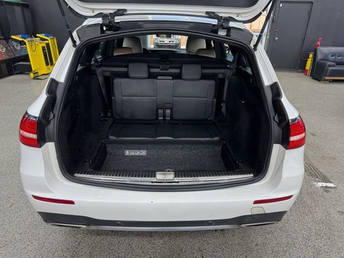 Used 2017 Mercedes-Benz E 400 4MATIC image 15