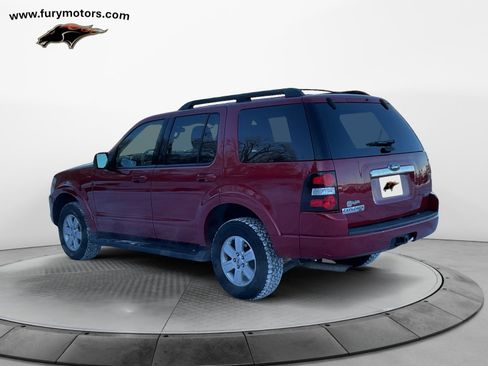 Used 2009 Ford Explorer XLT image 5