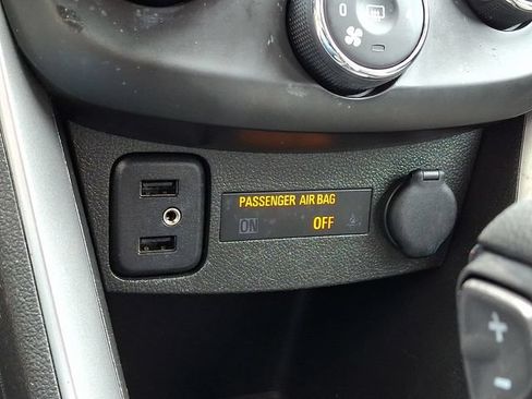 Used 2018 Chevrolet Trax LS AWD/4WD image 22