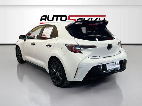 Used 2022 Toyota Corolla SE w/ Carpet Mat Package (TMS) FWD image 5