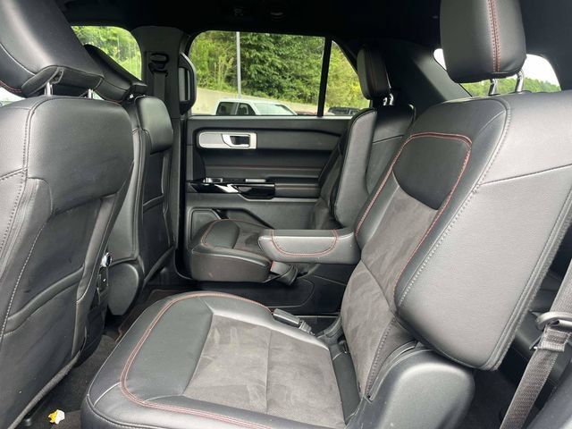 Certified 2023 Ford Explorer ST-Line w/ Class IV Trailer Tow Package RWD image 13