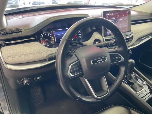 Used 2022 Jeep Compass Latitude w/ Convenience Group image 14