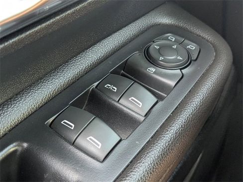 Used 2020 GMC Terrain SLE image 21