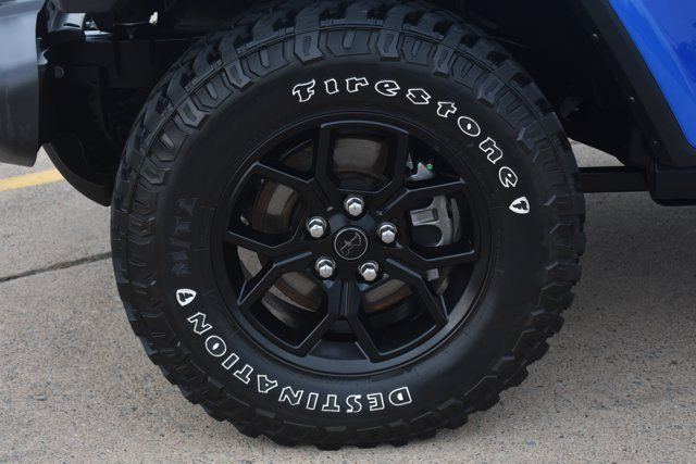 Used 2025 Jeep Gladiator Sport AWD/4WD image 9