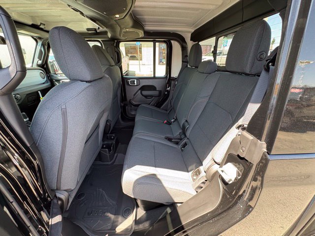 New 2026 Jeep Gladiator Sport AWD/4WD image 19
