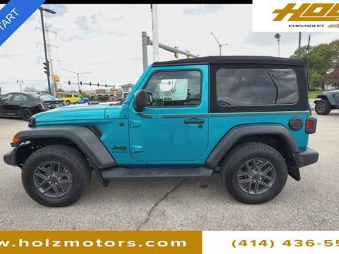 Used 2024 Jeep Wrangler Sport AWD/4WD image 6