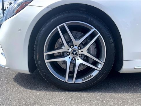 Used 2018 Mercedes-Benz S 560 4MATIC Sedan image 10