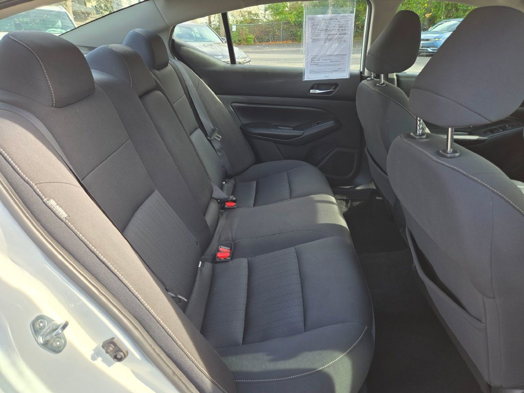 Used 2020 Nissan Altima 2.5 S FWD image 13
