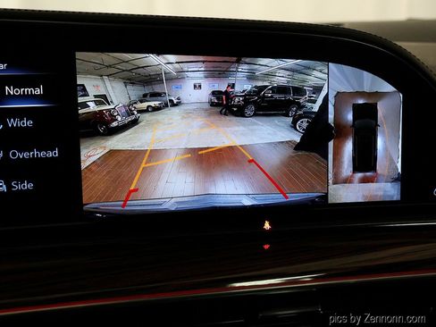 Used 2021 Cadillac Escalade ESV Premium Luxury w/ Driver Assist Tech Package AWD/4WD image 20