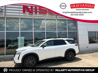 New 2026 Nissan Pathfinder SL w/ SL Premium Package