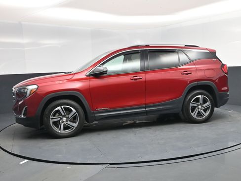 Used 2020 GMC Terrain SLT w/ Preferred Package image 3