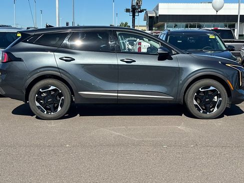 Certified 2026 Kia Sportage S AWD/4WD image 3